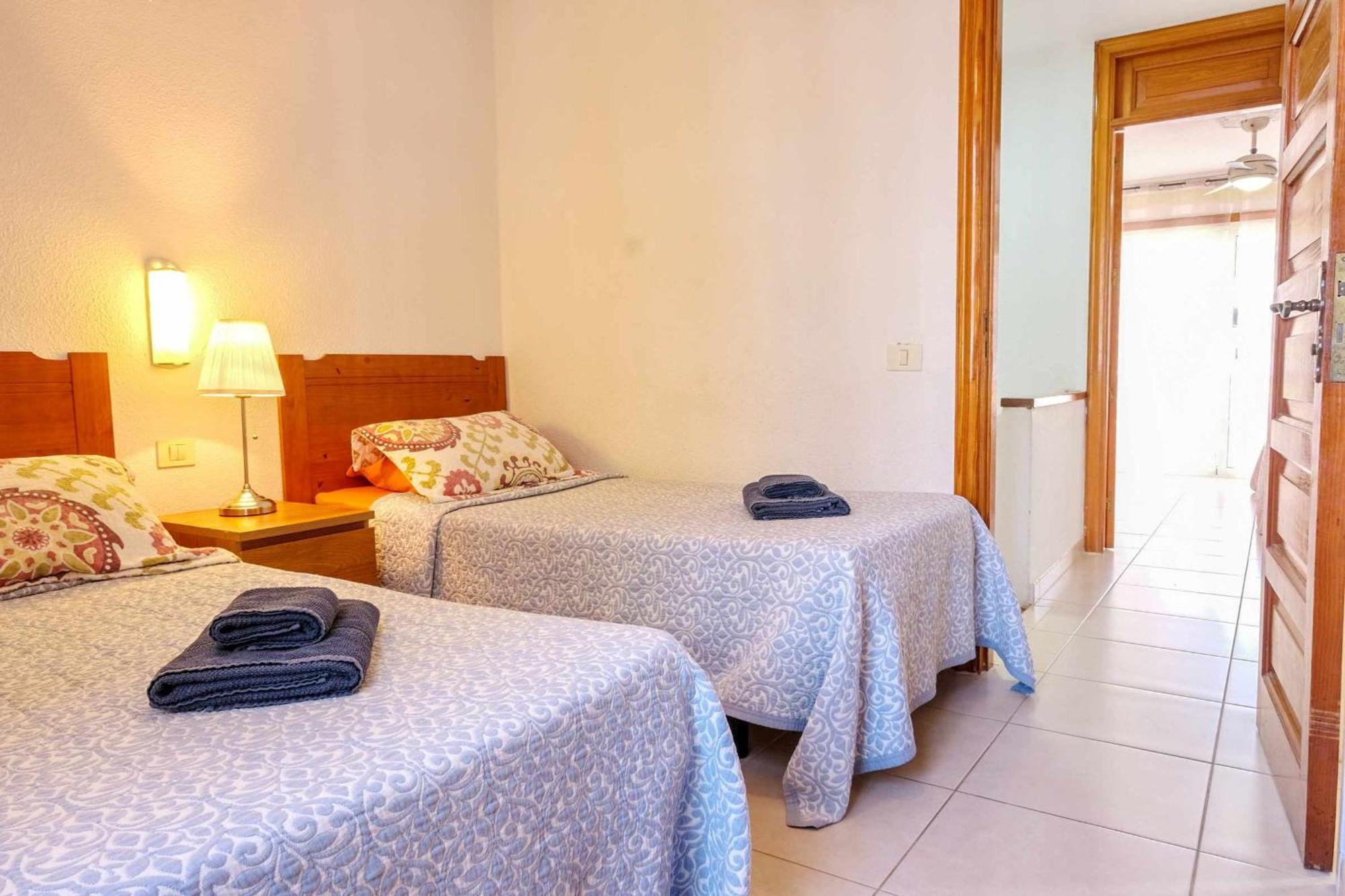 Parque Santiago 2 Villa 2 Tenerife Rental & Sales 플라야데라스아메리카스 외부 사진